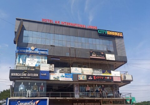 HOTEL AK INTERNATIONAL LODGE