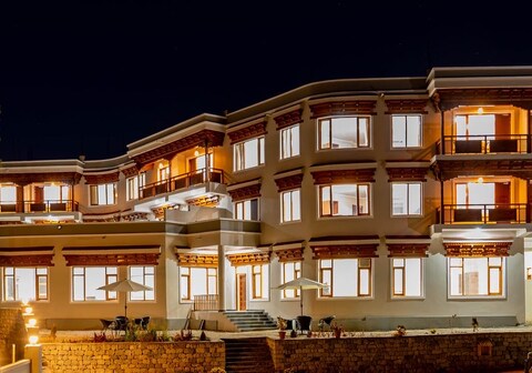 Hotel Karma Residency