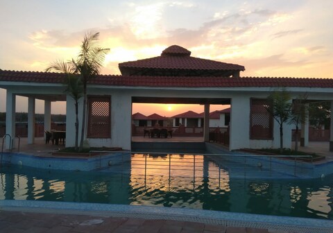 ORCHHA CLUB AND RESORT