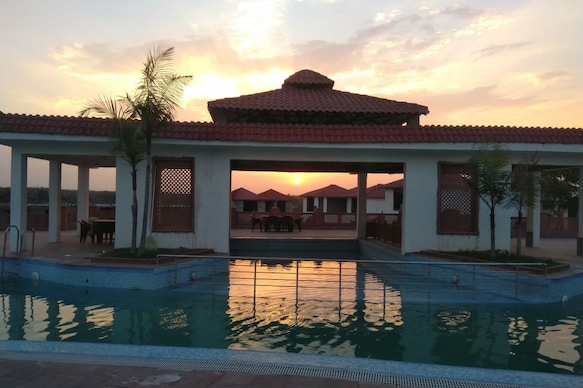 ORCHHA CLUB AND RESORT
