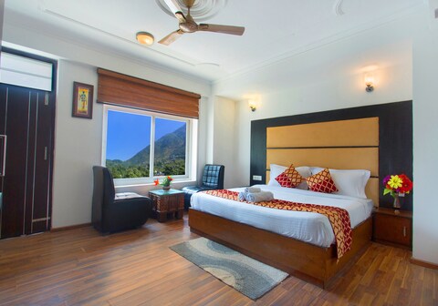 Hotel Shivani International l A Wellness Haven in the Heart of Dhauladhars