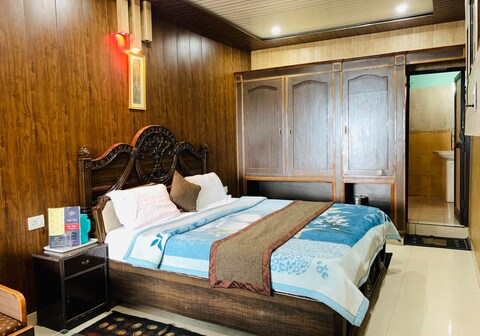 Hotel Crystal Palace