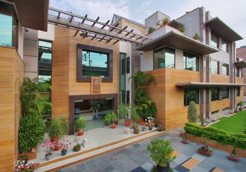 Sona Southcity HUDA City Centre