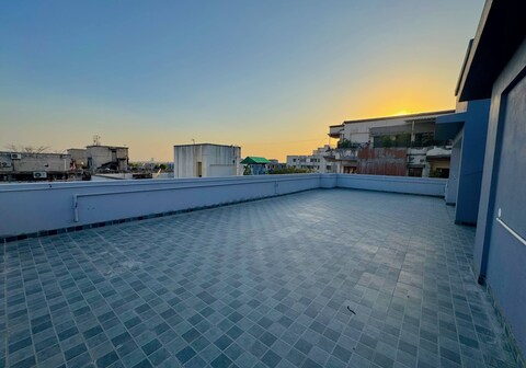 Peaceful 2BHK Flat in Ranchi Prime Location 302