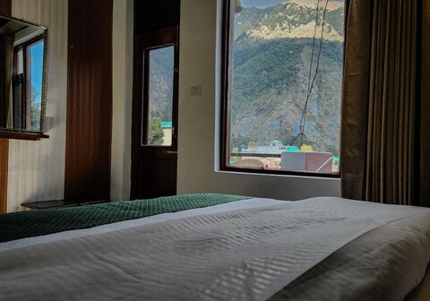 Hotel Mahadev