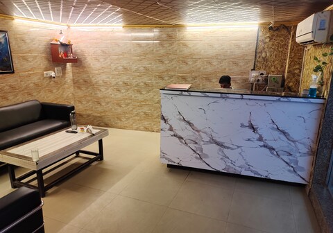 HOTEL AEROLOOK NEAR DELHI AIRPORT