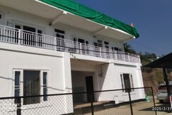 Shakuatulam Pravas | On Kaichi Dham Road, Bhimtal Shakuatulam Pravas | On Kaichi Dham Road, Bhimtal