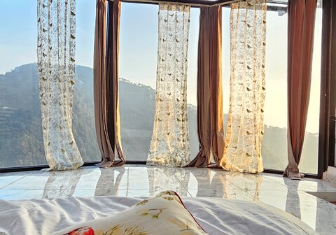 Snow Biscuit Mountain Resort