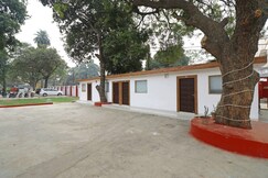 Hotel Cps Castle, Allahabad Hotel Cps Castle, Allahabad
