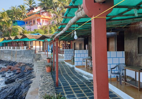 Pitruchaya- Ocean View Huts - by Vyom Trails.