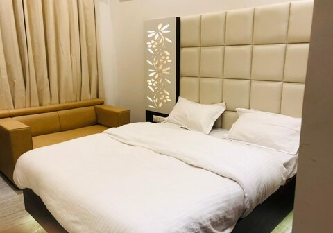 Hotel Green Mint