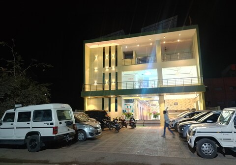 HOTEL MANSAROVAR, OMKARESHWAR