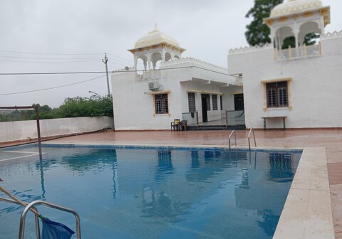 Green valley farm house