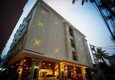 The Adventure Luxury Hotel