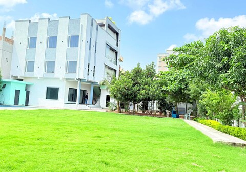 Hotel O Isckon Temple Bhopal Formerly Hotel Yaswant