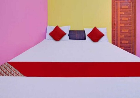 SPOT ON Hotel O Leo Guest House