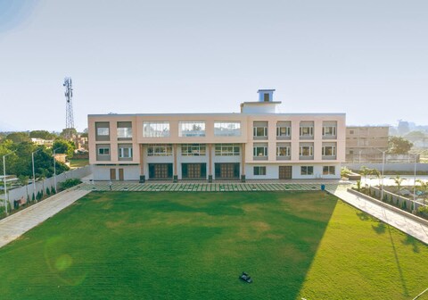 The Grand Chandra (Banquet/Lawn)