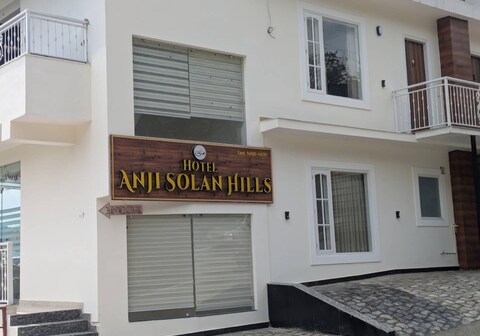 Hotel Anji Solan Hills