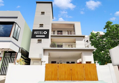 Super Hotel O Ashok Nagar Near JNTU College
