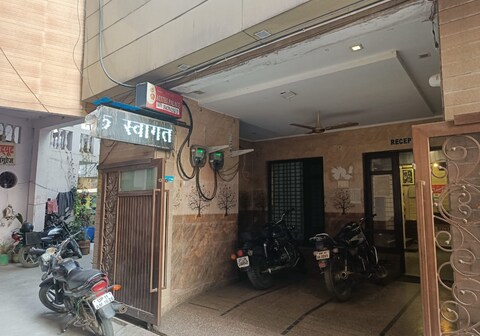 Hotel Atithi Palace