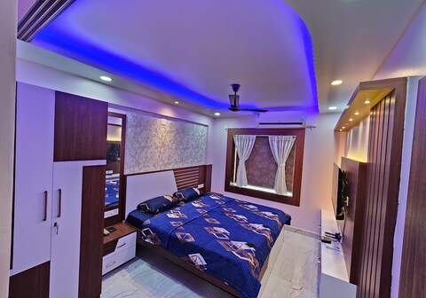 Tirtha Luxurious 1BHK Entire Apartment