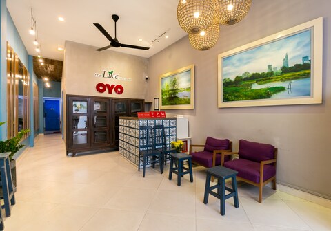 OYO 445 The Like Mini Hotel