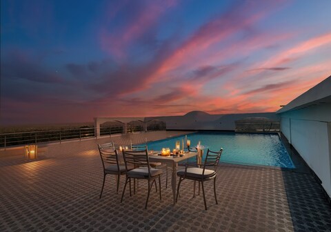 Mistwood Holidays & Resorts