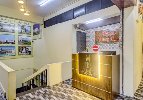 OYO 805121 Royal Galaxy lodge