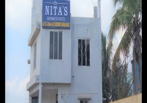 NITAS BUSINESS HOTEL