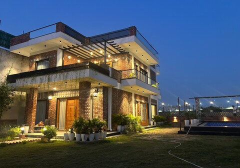 3bhk villa with pool near Dwarka Expressway