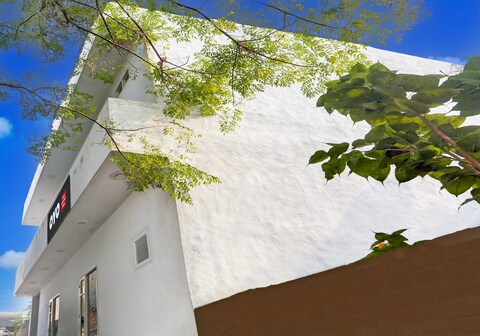 SPOT ON Jassi Guest House