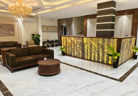 The Palms Ecr Resort & Banquets