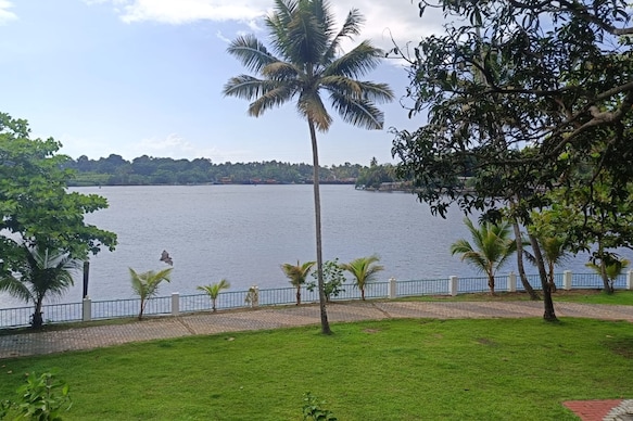 Ripples Backwater Resort Kollam