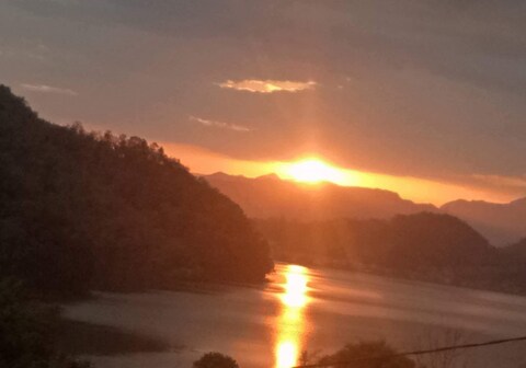 Begnas Lake Front Guest House