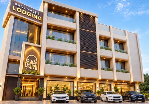 Hotel Panchalee Deluxe ( Gokul Group Hotel Next to Railway Station )