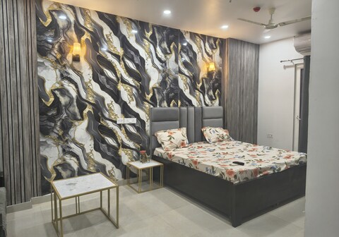 Ufairia Smart Suites