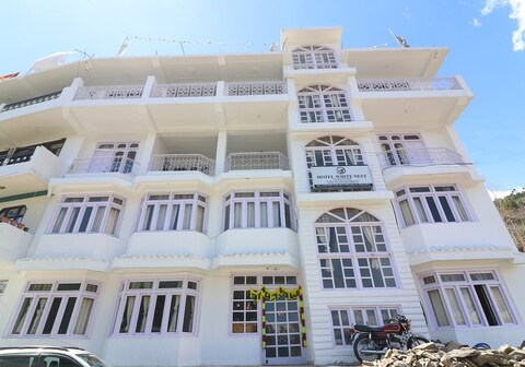 Hotel White Nest