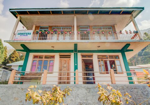 Conifers Homestay | Rooms & Cottages