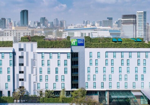 Holiday Inn Express Bangkok Soi Soonvijai