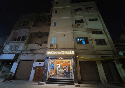 Hotel Krishna Kashi Diaries