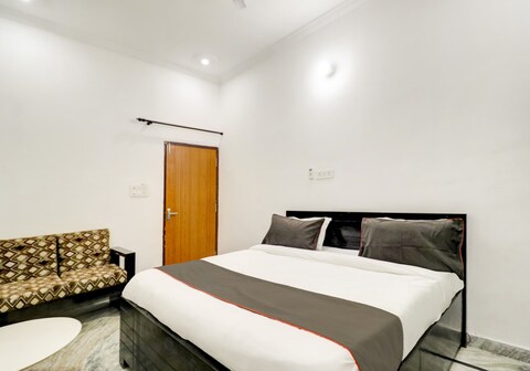 Hotel O BJ Residency