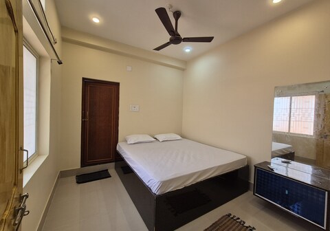 Shree Radhe Homestay 500M From Shree Jagannath Temple