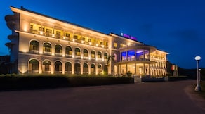 Royal Orchid Brindavan Garden, Mysore Royal Orchid Brindavan Garden, Mysore