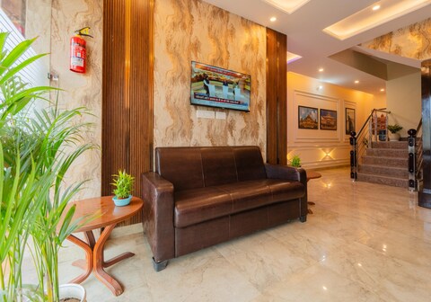Hotel Runway