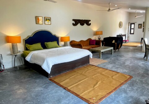 Kunal Farms by the Lake