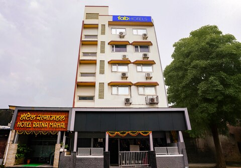 FabHotel Ratna Mahal