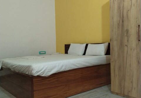 Hotel Shree Kashi Inn, Varanasi