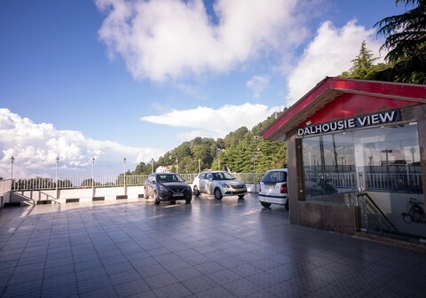 Hotel Dalhousie View