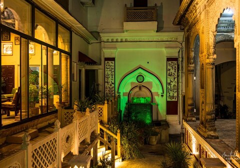 Rudreshwar Mahadeo Kothi by ITH Stays