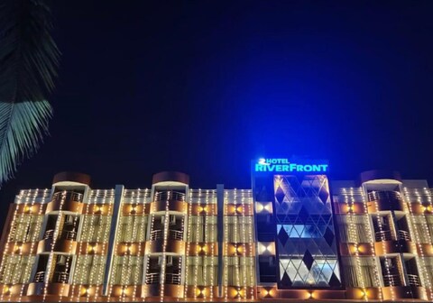 Hotel Riverfront-Pure Veg